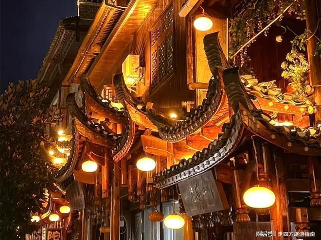 古城+芙蓉镇五天四晚老年团价格湖南张家界旅游攻略:张家界凤凰(图2) 古城+芙蓉镇五天四晚老年团价格湖南张家界旅游攻略:张家界凤凰(图2)