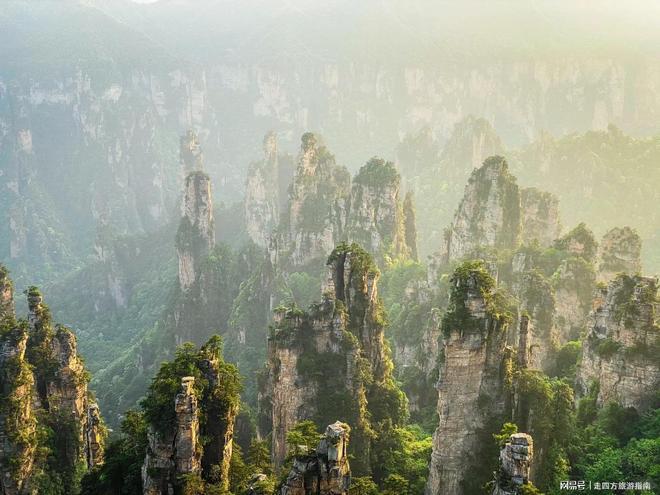 古城+芙蓉镇五天四晚老年团价格湖南张家界旅游攻略:张家界凤凰(图4) 古城+芙蓉镇五天四晚老年团价格湖南张家界旅游攻略:张家界凤凰(图4)